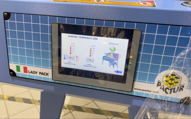 45/N manual packaging machine with PLC and touch screen.